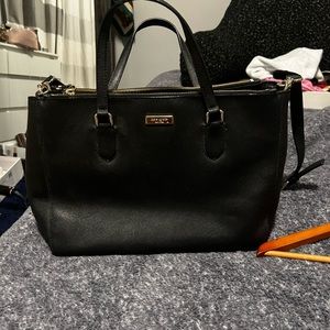 Kate spade Large tote ~ Host Pick☀️